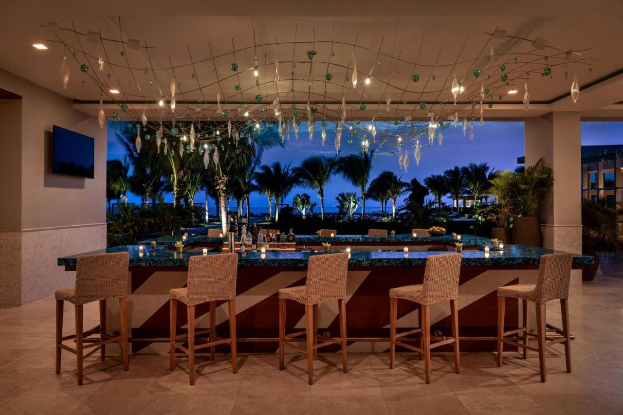 The Ritz-Carlton, Turks & Caicos Hotel Grace Bay Exterior foto