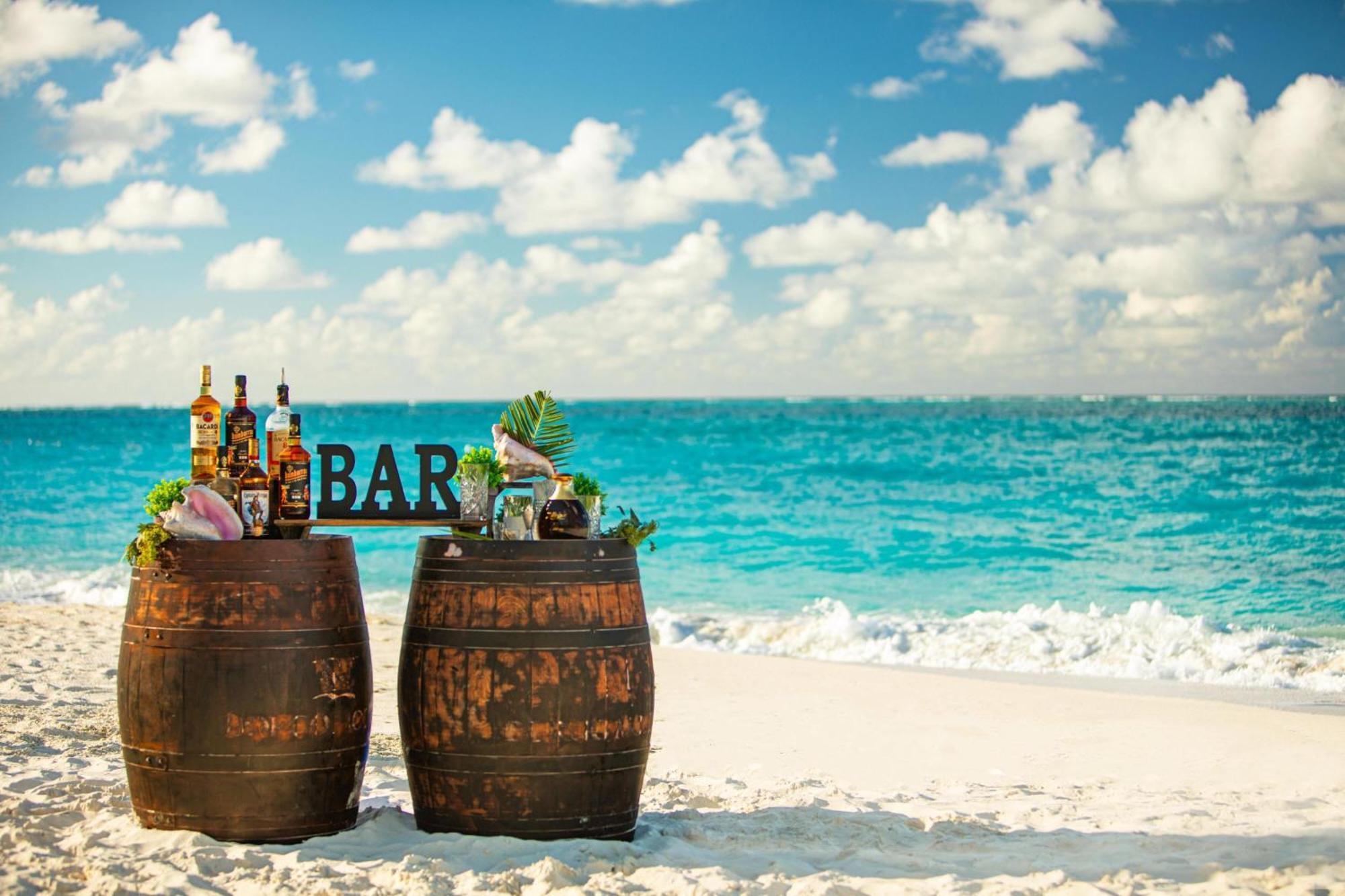 The Ritz-Carlton, Turks & Caicos Hotel Grace Bay Exterior foto