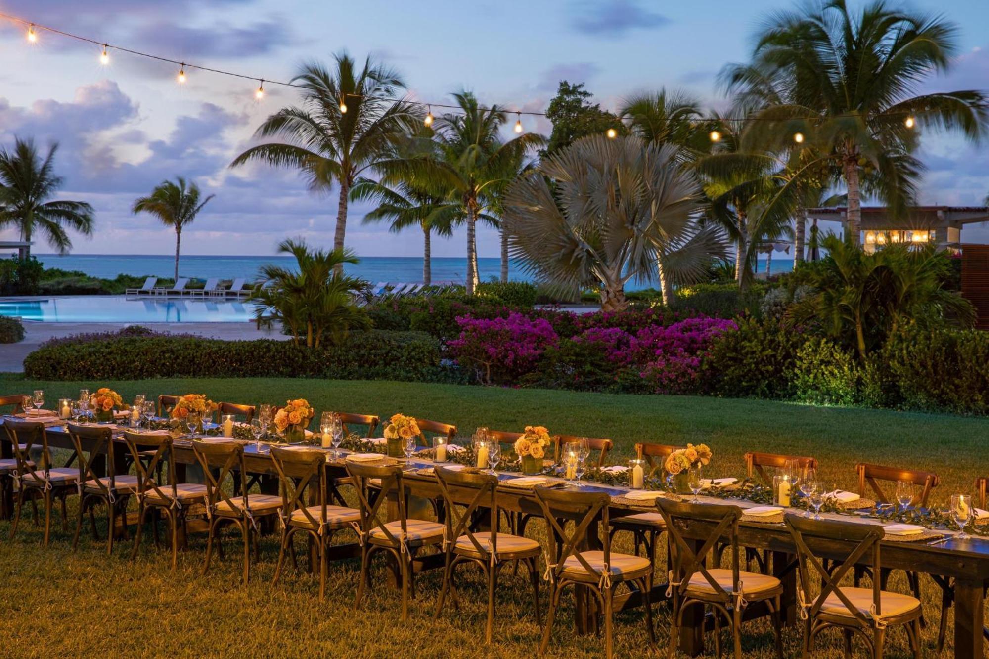 The Ritz-Carlton, Turks & Caicos Hotel Grace Bay Exterior foto