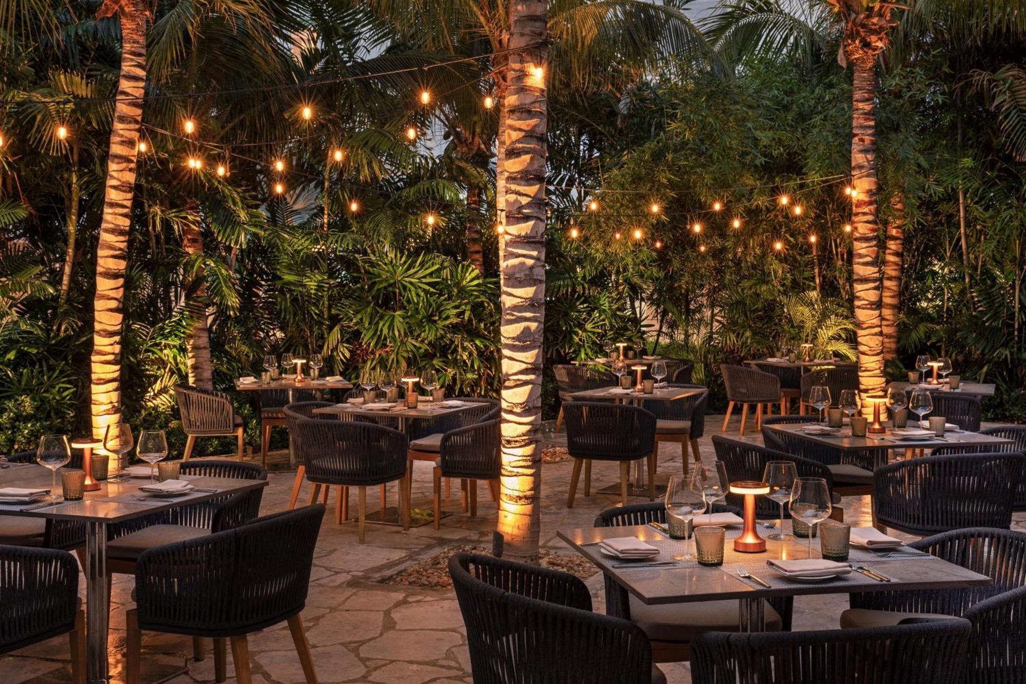 The Ritz-Carlton, Turks & Caicos Hotel Grace Bay Exterior foto